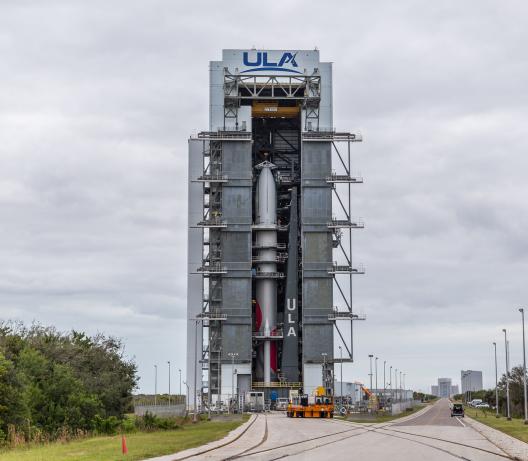 Vulcan raket in de Verticle Integration Facility